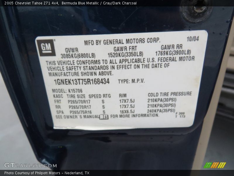Bermuda Blue Metallic / Gray/Dark Charcoal 2005 Chevrolet Tahoe Z71 4x4