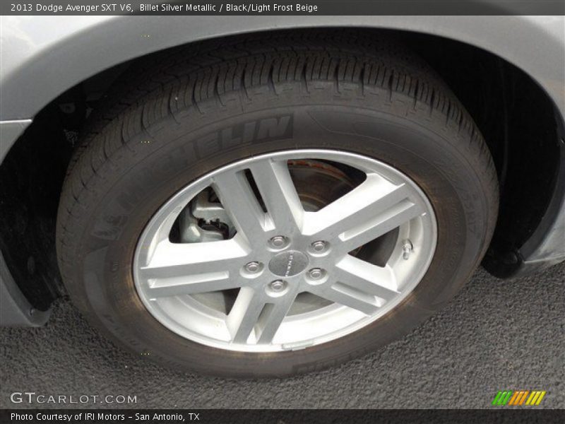 Billet Silver Metallic / Black/Light Frost Beige 2013 Dodge Avenger SXT V6