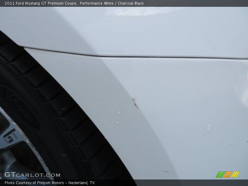 Performance White / Charcoal Black 2011 Ford Mustang GT Premium Coupe