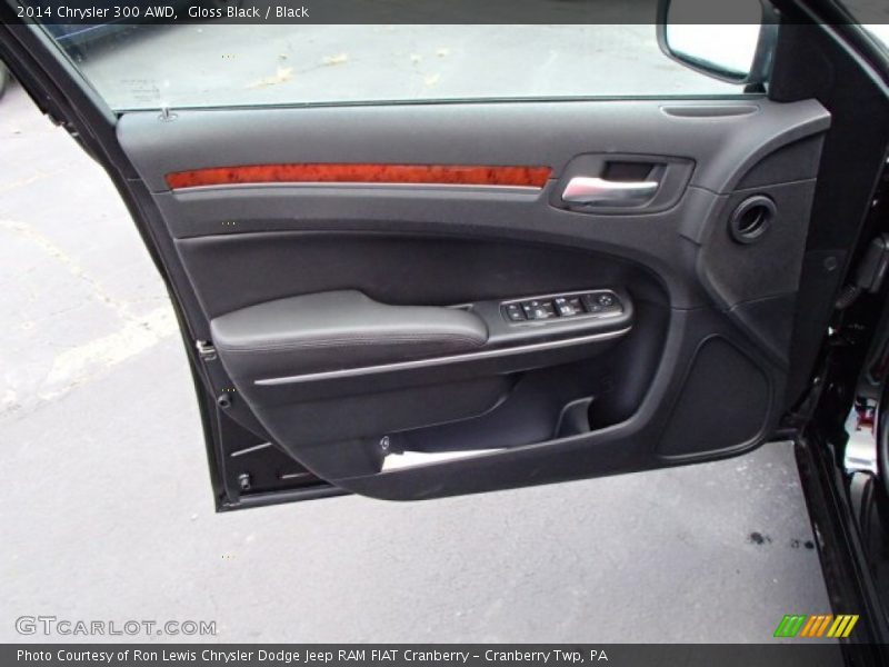 Gloss Black / Black 2014 Chrysler 300 AWD