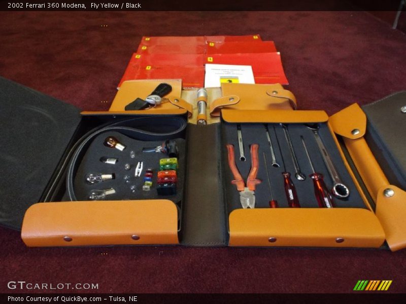Tool Kit of 2002 360 Modena