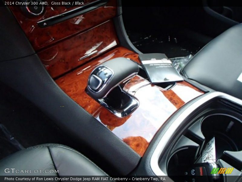 Gloss Black / Black 2014 Chrysler 300 AWD