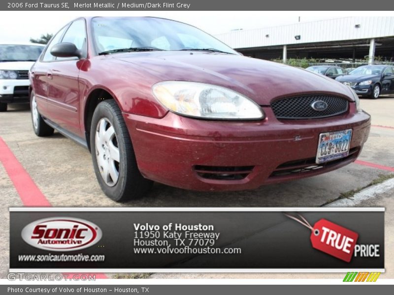 Merlot Metallic / Medium/Dark Flint Grey 2006 Ford Taurus SE