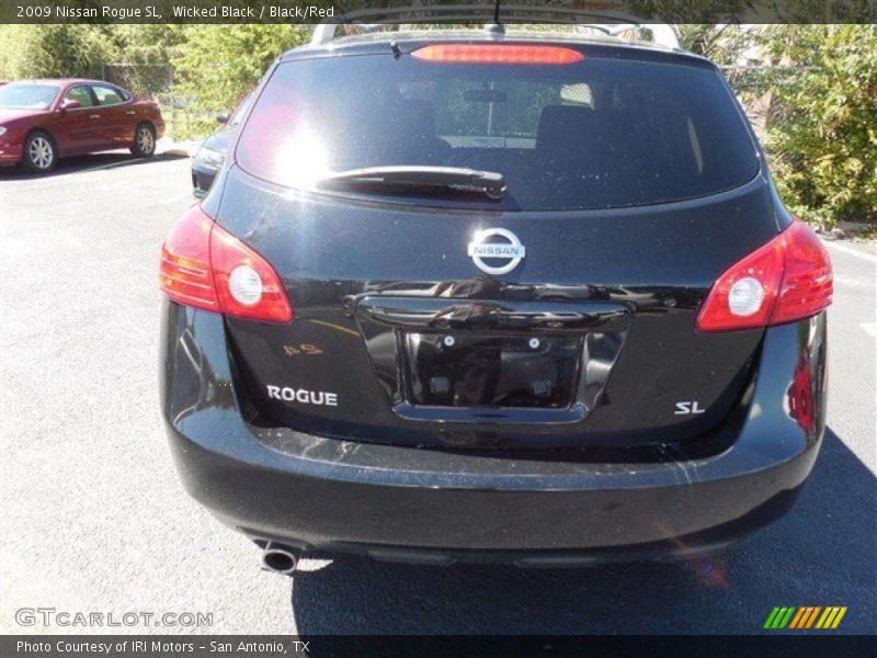 Wicked Black / Black/Red 2009 Nissan Rogue SL