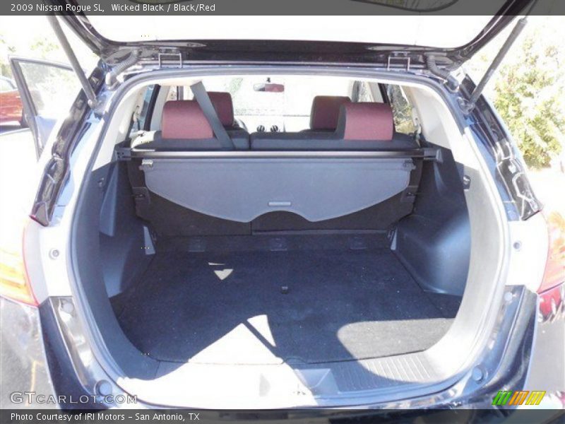 Wicked Black / Black/Red 2009 Nissan Rogue SL