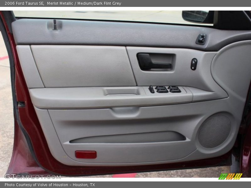 Merlot Metallic / Medium/Dark Flint Grey 2006 Ford Taurus SE