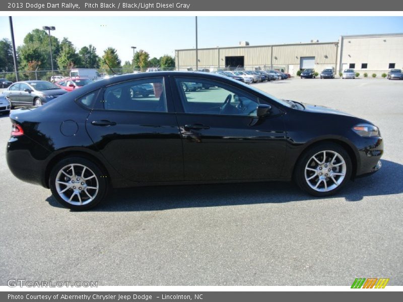 Pitch Black / Black/Light Diesel Gray 2013 Dodge Dart Rallye