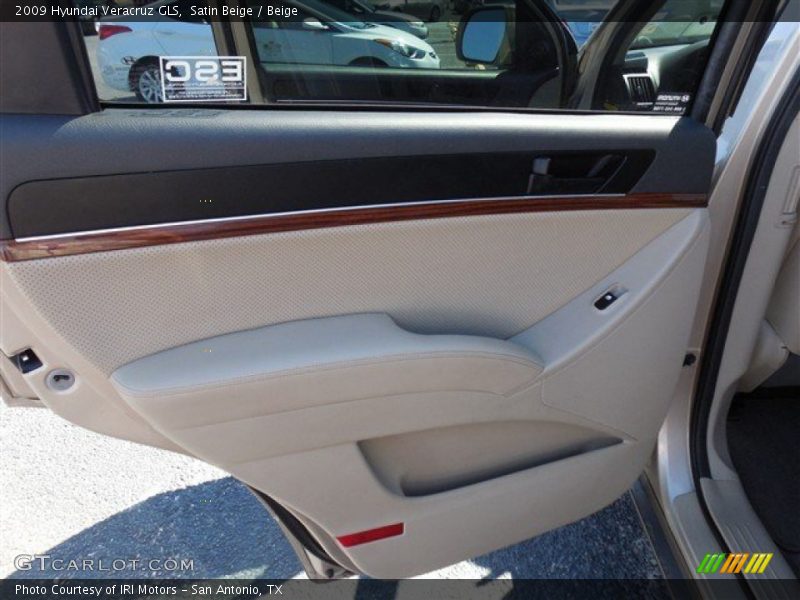 Satin Beige / Beige 2009 Hyundai Veracruz GLS