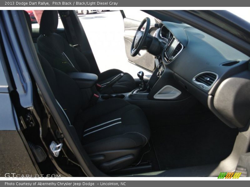 Pitch Black / Black/Light Diesel Gray 2013 Dodge Dart Rallye