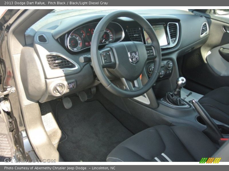 Pitch Black / Black/Light Diesel Gray 2013 Dodge Dart Rallye