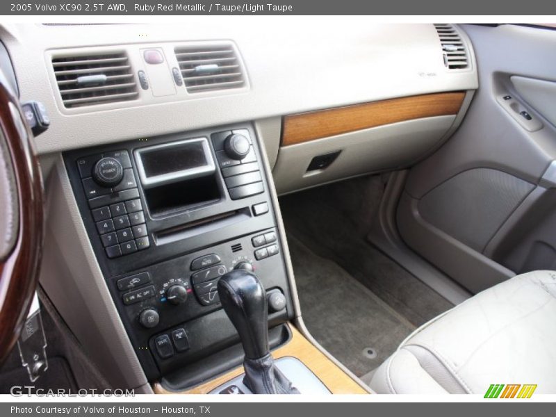 Ruby Red Metallic / Taupe/Light Taupe 2005 Volvo XC90 2.5T AWD