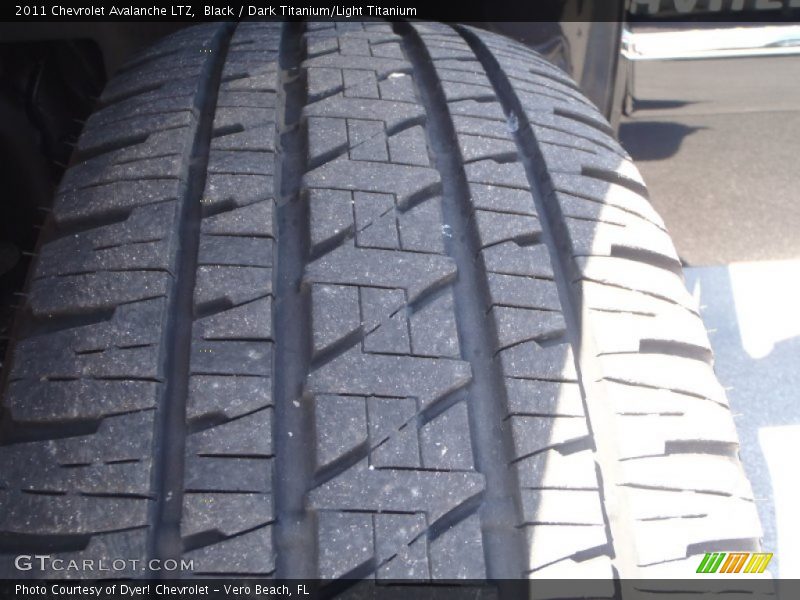 Black / Dark Titanium/Light Titanium 2011 Chevrolet Avalanche LTZ