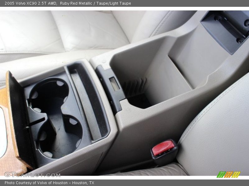 Ruby Red Metallic / Taupe/Light Taupe 2005 Volvo XC90 2.5T AWD