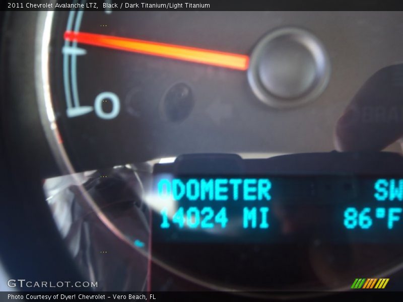Black / Dark Titanium/Light Titanium 2011 Chevrolet Avalanche LTZ