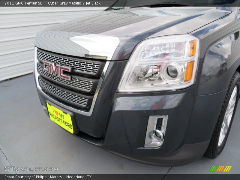 Cyber Gray Metallic / Jet Black 2011 GMC Terrain SLT