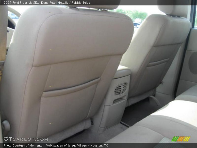 Dune Pearl Metallic / Pebble Beige 2007 Ford Freestyle SEL