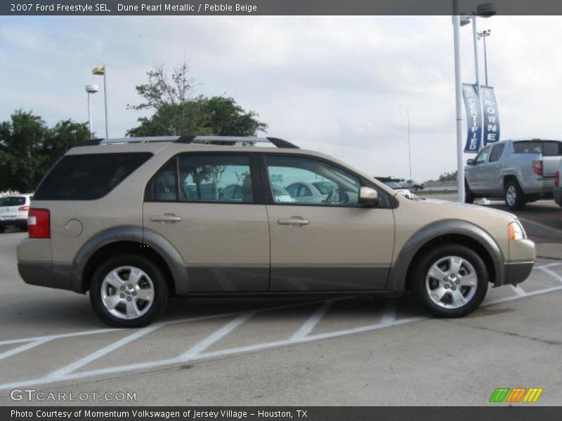 Dune Pearl Metallic / Pebble Beige 2007 Ford Freestyle SEL
