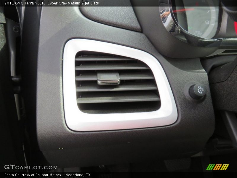 Cyber Gray Metallic / Jet Black 2011 GMC Terrain SLT