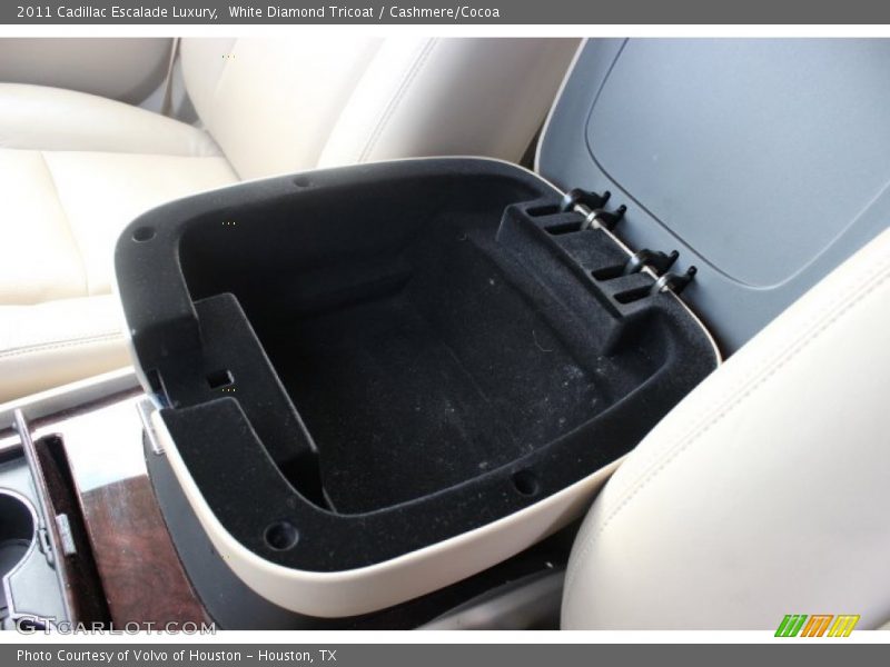 White Diamond Tricoat / Cashmere/Cocoa 2011 Cadillac Escalade Luxury