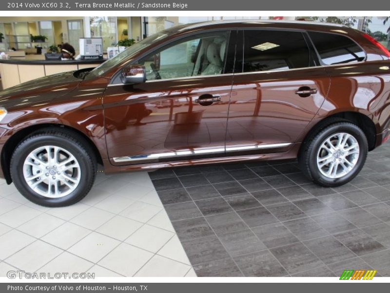 Terra Bronze Metallic / Sandstone Beige 2014 Volvo XC60 3.2