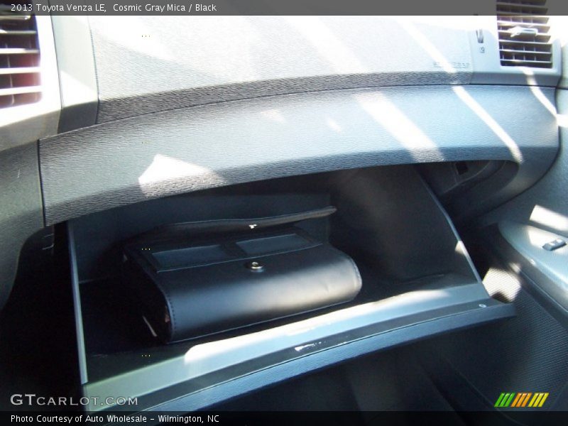 Cosmic Gray Mica / Black 2013 Toyota Venza LE