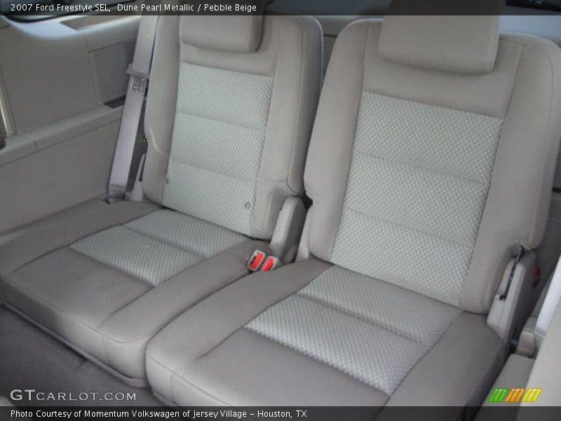 Dune Pearl Metallic / Pebble Beige 2007 Ford Freestyle SEL