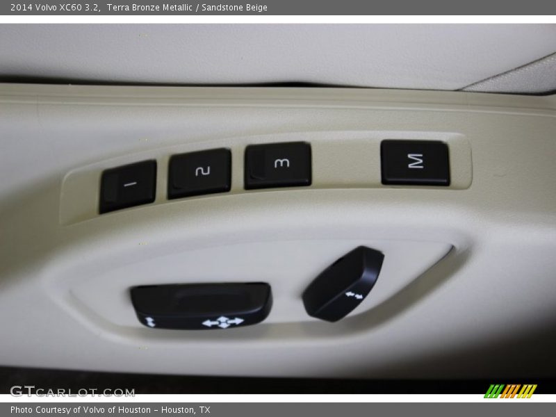 Terra Bronze Metallic / Sandstone Beige 2014 Volvo XC60 3.2