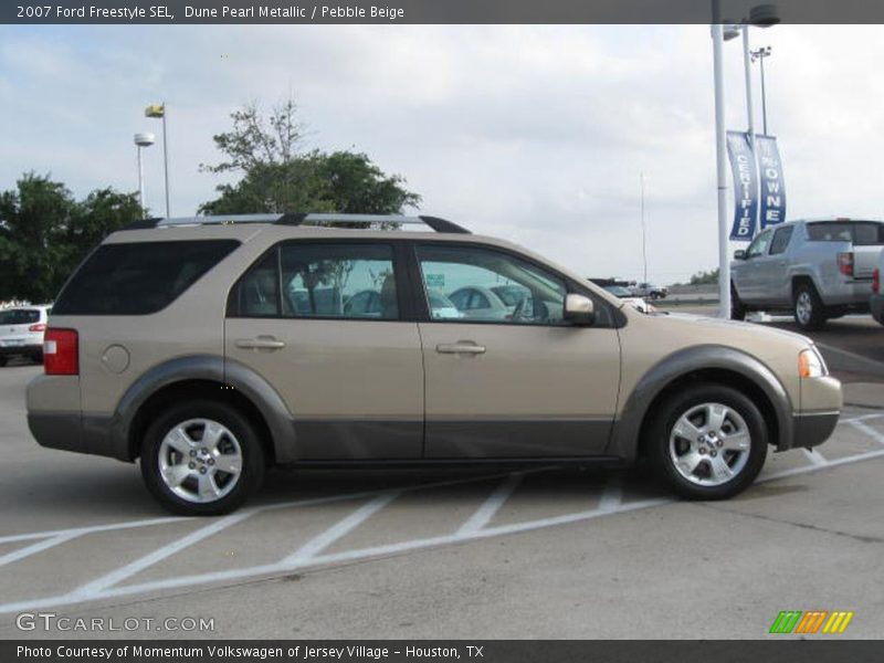 Dune Pearl Metallic / Pebble Beige 2007 Ford Freestyle SEL