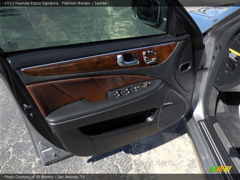 Platinum Metallic / Saddle 2011 Hyundai Equus Signature