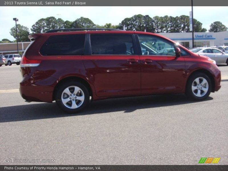 Salsa Red Pearl / Bisque 2013 Toyota Sienna LE