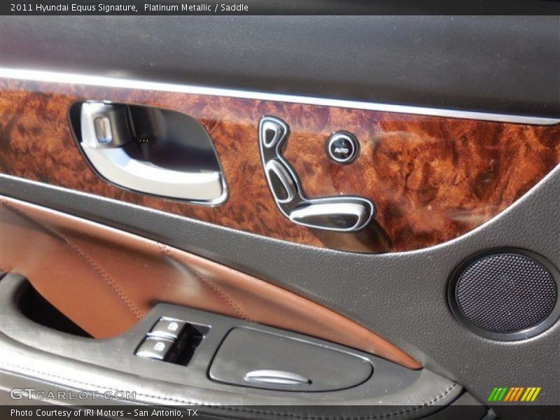 Platinum Metallic / Saddle 2011 Hyundai Equus Signature