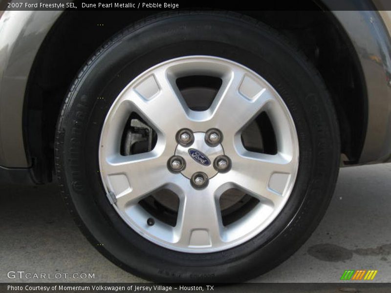 Dune Pearl Metallic / Pebble Beige 2007 Ford Freestyle SEL