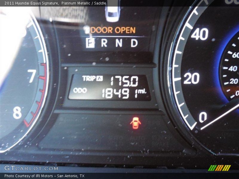 Platinum Metallic / Saddle 2011 Hyundai Equus Signature