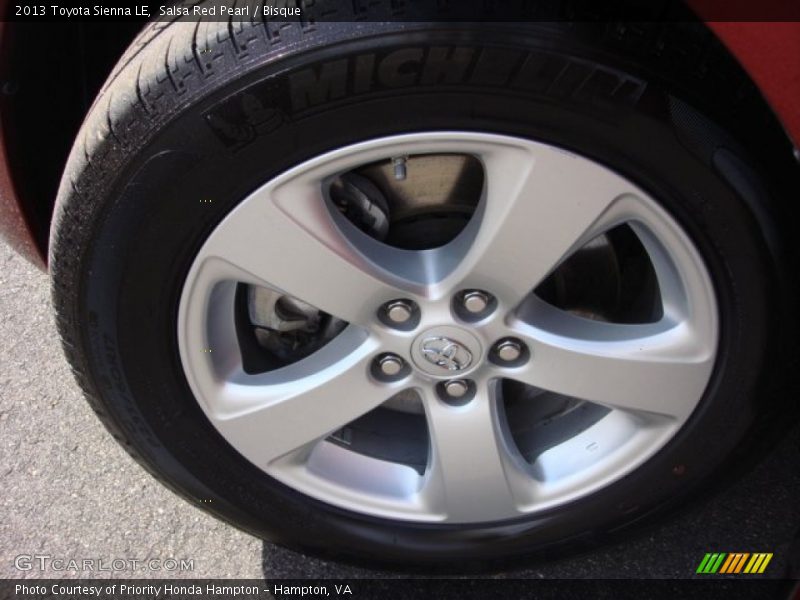 Salsa Red Pearl / Bisque 2013 Toyota Sienna LE