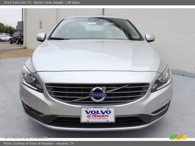 Electric Silver Metallic / Off Black 2014 Volvo S60 T5