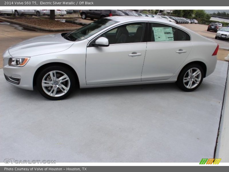 Electric Silver Metallic / Off Black 2014 Volvo S60 T5
