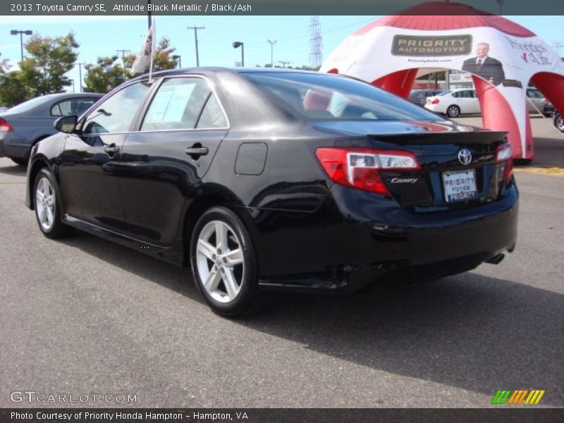 Attitude Black Metallic / Black/Ash 2013 Toyota Camry SE