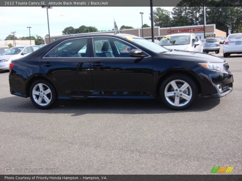Attitude Black Metallic / Black/Ash 2013 Toyota Camry SE