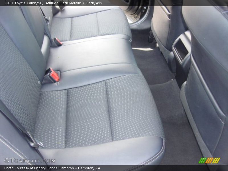 Attitude Black Metallic / Black/Ash 2013 Toyota Camry SE