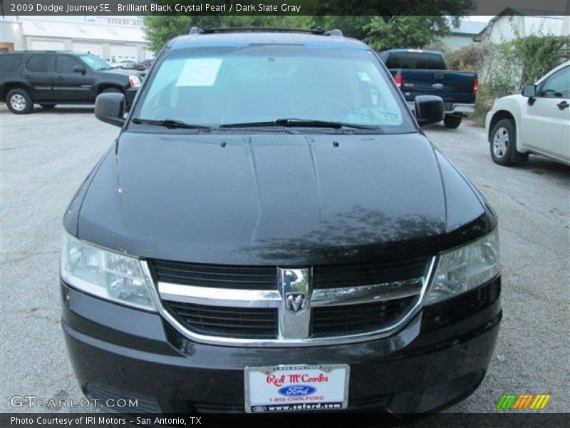 Brilliant Black Crystal Pearl / Dark Slate Gray 2009 Dodge Journey SE