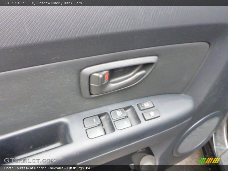 Shadow Black / Black Cloth 2012 Kia Soul 1.6