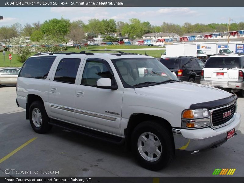 Summit White / Neutral/Shale 2004 GMC Yukon XL 1500 SLT 4x4