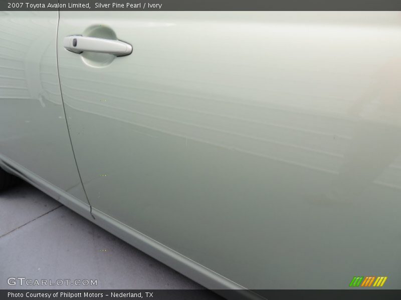 Silver Pine Pearl / Ivory 2007 Toyota Avalon Limited