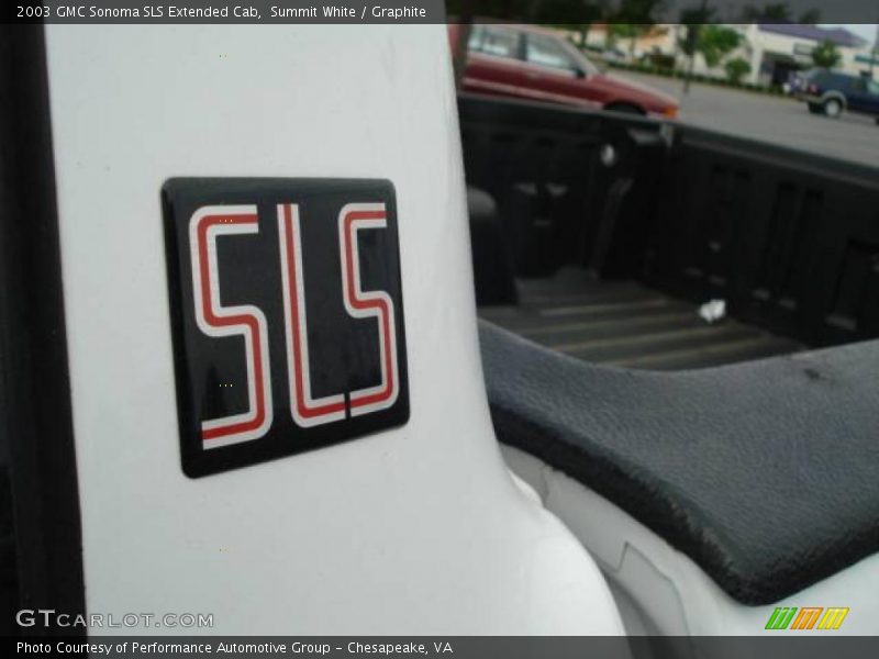 Summit White / Graphite 2003 GMC Sonoma SLS Extended Cab