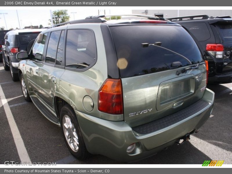 Emerald Green Metallic / Light Gray 2006 GMC Envoy Denali 4x4