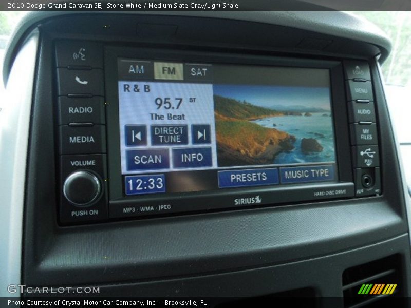Stone White / Medium Slate Gray/Light Shale 2010 Dodge Grand Caravan SE