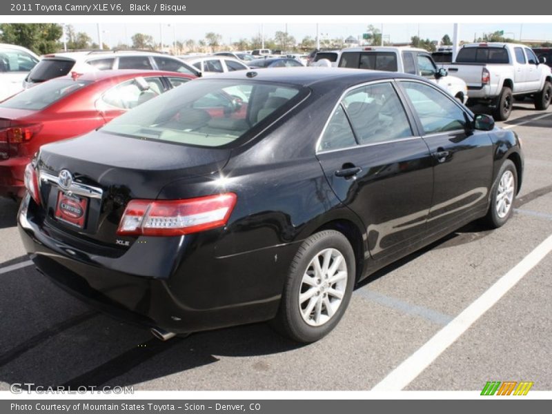 Black / Bisque 2011 Toyota Camry XLE V6