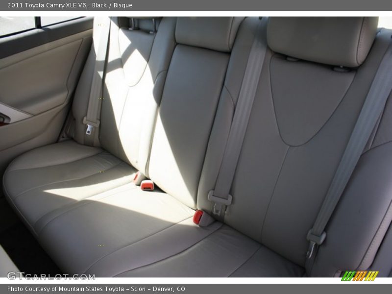 Black / Bisque 2011 Toyota Camry XLE V6