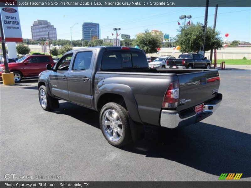 Magnetic Gray Metallic / Graphite Gray 2011 Toyota Tacoma V6 SR5 PreRunner Double Cab