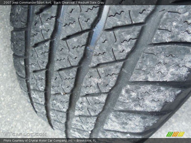 Black Clearcoat / Medium Slate Gray 2007 Jeep Commander Sport 4x4